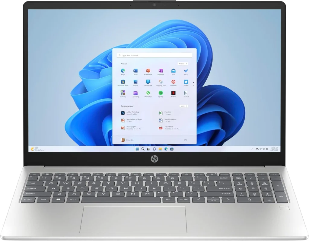 كمبيوتر محمول اتش بي 15 fd0000nx بشاشة 15.6 بوصة FHD انتل كور i7 1355U الجيل 13 بطاقة رسومات ايريس Xe ذاكرة رام 16 جيجا وسيط تخزين ذو حالة ثابتة 512 ويندوز 11 هوم فضي طبيعي 8F1N4EA