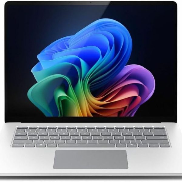 Microsoft Surface Laptop 7 15" Touchscreen Copilot+ PC Notebook - Intel Core Ultra 5-32 GB - 256 GB SSD - English Keyboard - Platinum