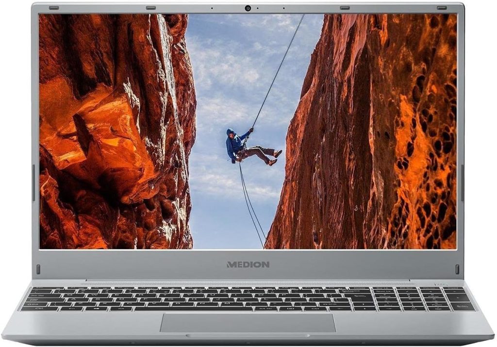 MEDION AKOYA E15303 AMD Ryzen 5 4500U 8 GB 512 SSD 15.6" Windows 10 Laptop