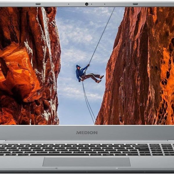 MEDION AKOYA E15303 AMD Ryzen 5 4500U 8 GB 512 SSD 15.6" Windows 10 Laptop