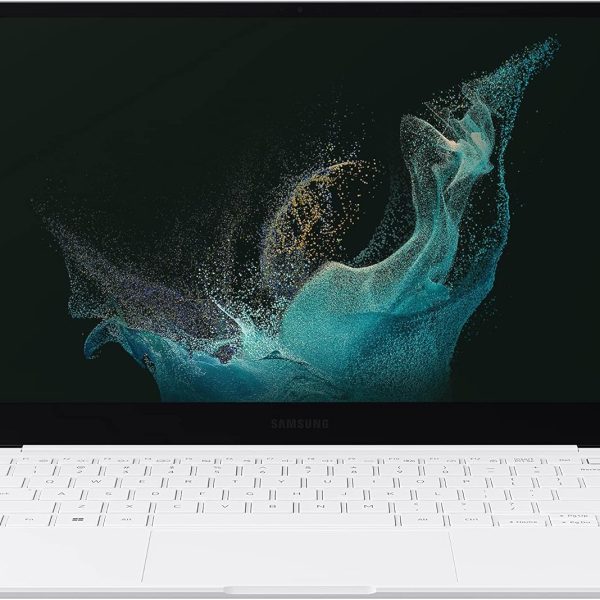لابتوب سامسونج جالكسي بوك 2 برو 13.3 انش بمعالج انتل كور i7 الجيل 12 وذاكرة 8 جيجا و512 جيجا معتمد من ايفو، خفيف الوزن، اصدار 2022، لون فضي