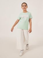 ⁦Styli Girls Graphic Print Short Sleeve T-Shirt⁩ - الصورة ⁦3⁩