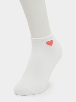 ⁦Styli Girls Set Of 10 - Heart Embroidered Socks⁩ - الصورة ⁦3⁩