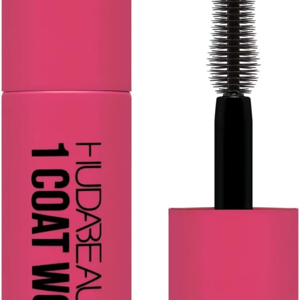 Huda Beauty 1 COAT WOW Volume Mascara 7ML - Mini - EXTRA VOLUMIZING AND LIFTING - I BRUSH 2 SIDES.