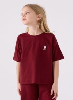 ⁦U.S. POLO ASSN. Girls Burgundy Bermuda Set⁩ - الصورة ⁦3⁩