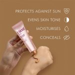 ⁦Lakme 9 to 5 Complexion Care CC Cream Honey, 30 g⁩ - الصورة ⁦6⁩
