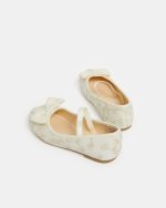 ⁦REDTAG Girls Cream Floral Ballerina⁩ - الصورة ⁦4⁩