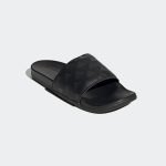 ⁦adidas Adilette Comfort Slides UNI Unisex Slides⁩ - الصورة ⁦5⁩