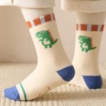 ⁦5 Pairs of Children's Socks, Fashion Fleece Thickened Warm Fabric, Autumn And Winter New Mid-Calf Socks, Daily Wear, M⁩ - الصورة ⁦8⁩