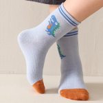 ⁦5 Pairs of Children's Socks, Fashion Fleece Thickened Warm Fabric, Autumn And Winter New Mid-Calf Socks, Daily Wear, M⁩ - الصورة ⁦7⁩