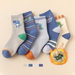 ⁦5 Pairs of Children's Socks, Fashion Fleece Thickened Warm Fabric, Autumn And Winter New Mid-Calf Socks, Daily Wear, M⁩ - الصورة ⁦3⁩