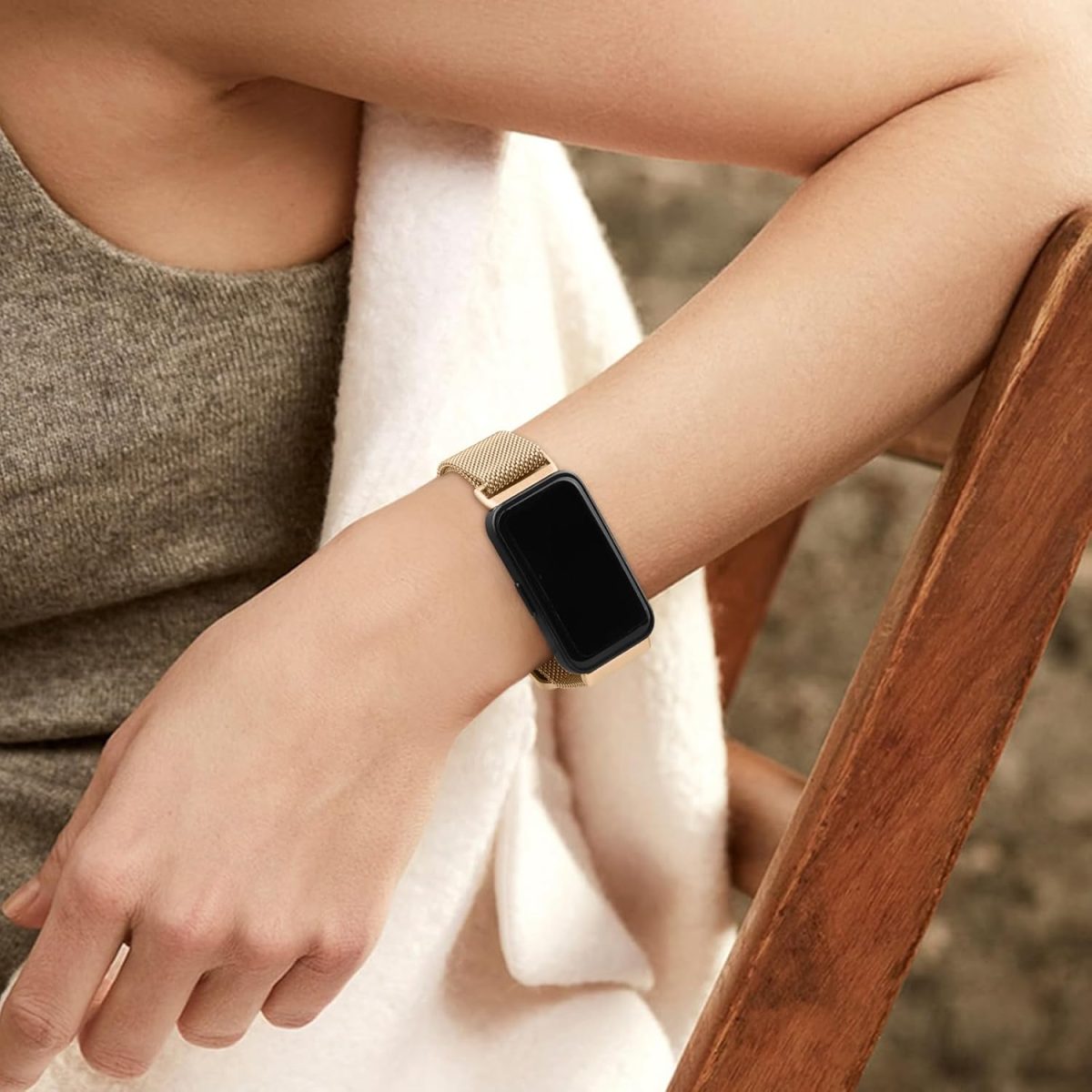 ⁦Metal Strap for Huawei Band 9/Huawei Band 8 Strap, Adjustable Stainless Steel Strap with Magnetic Buckle for Huawei Band 9/8 Band Women Men⁩ - الصورة ⁦6⁩