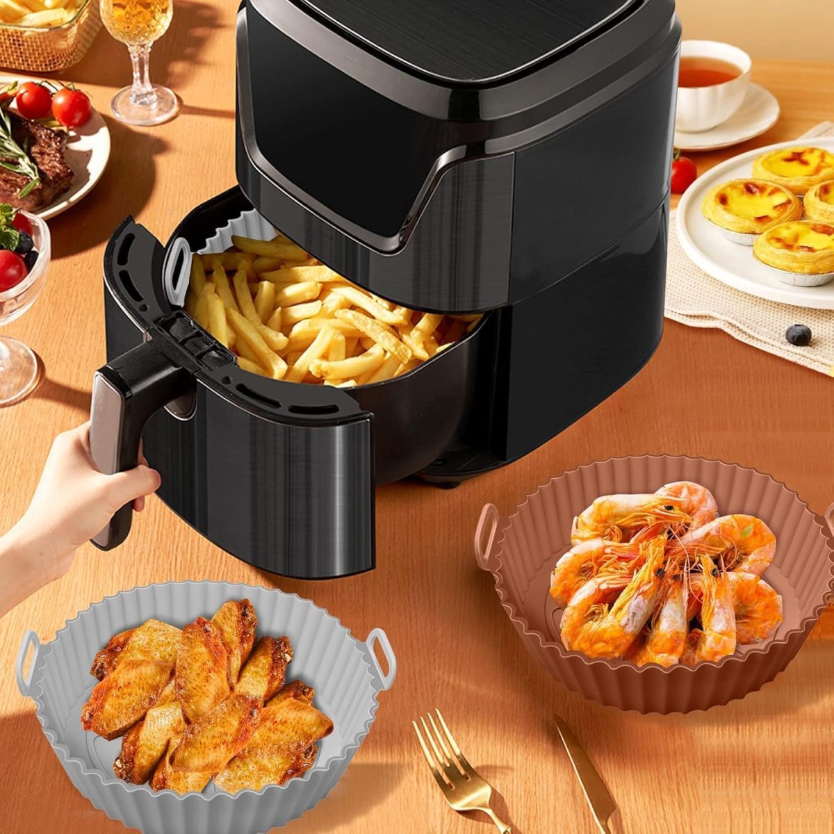⁦Air Fryer Silicone Pot,LinJie Air Fryer Silicone Basket Bowl,for 3 to 5 QT, Replacement of Flammable Parchment Paper, Reusable Food Safe Air Fryer Oven Accessories.(4 Pcs)⁩ - الصورة ⁦5⁩