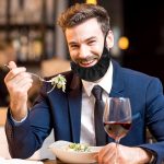 ⁦مجموعة اغطية لحية للرجال من 4 قطع، اغطية لحية سوداء ناعمة ومريحة وحريرية من الساتان لحماية شعر الوجه اثناء النوم (لون اسود)، من نالاكال⁩ - الصورة ⁦4⁩