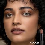 ⁦Ruby's Organics Semi-Matte Lipstick for Women, Hydrating and Highly Pigmented, Moisturizing & Non Drying, Lightweight & Long Lasting Formula, Lip Makeup, Paraben-Free, Brown Cocoa, 3.7g⁩ - الصورة ⁦5⁩