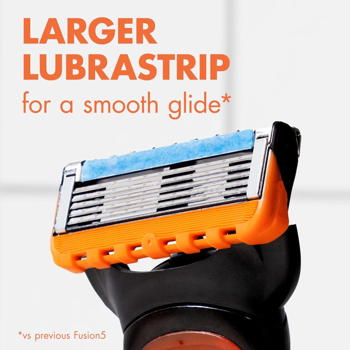 ⁦Gillette Fusion5 Razor for Men, Handle + 1 Razor Blade Refill⁩ - الصورة ⁦5⁩