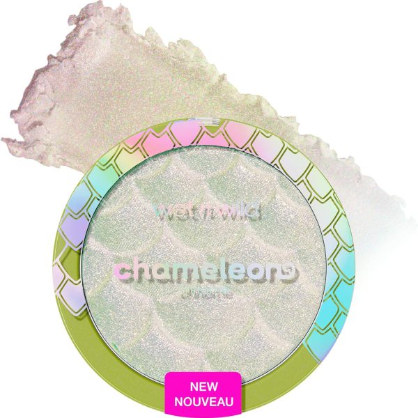 Wet n Wild Chameleon Chrome Highlighter, Dynamic Colour Shift, Liquid-to-Baked Texture, Customizable Luminous Radiance, Cruelty-Free - Too Sirius