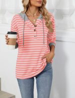 ⁦SEAUR Women's Striped Hoodies Long Sleeve Colour Block Sweatshirts Button Pullover Hooded Sweatshirts⁩ - الصورة ⁦4⁩
