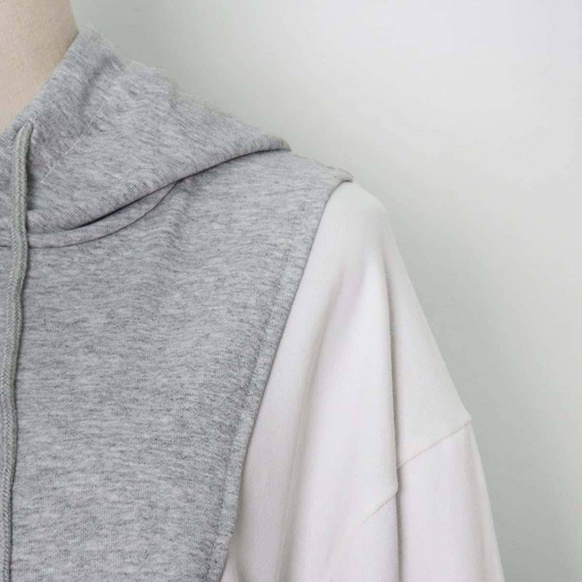 ⁦SKYWOK Women's Hoodies Patchwork Hit Color Women's Sweatshirt Hooded Long Sleeve Plus Size Asymmetric Sweatshirts Female Clothes Fashion (Size : L(Asian Size))⁩ - الصورة ⁦3⁩