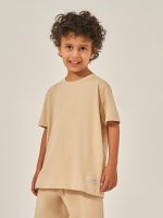 ⁦Styli Boys Solid Round Neck T-Shirt And Shorts Set⁩ - الصورة ⁦3⁩
