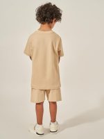 ⁦Styli Boys Solid Round Neck T-Shirt And Shorts Set⁩ - الصورة ⁦6⁩