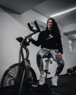⁦Men's Water-Repellent Cotton Pullover Hoodies Sweatshirts with Kanga Pocket⁩ - الصورة ⁦3⁩