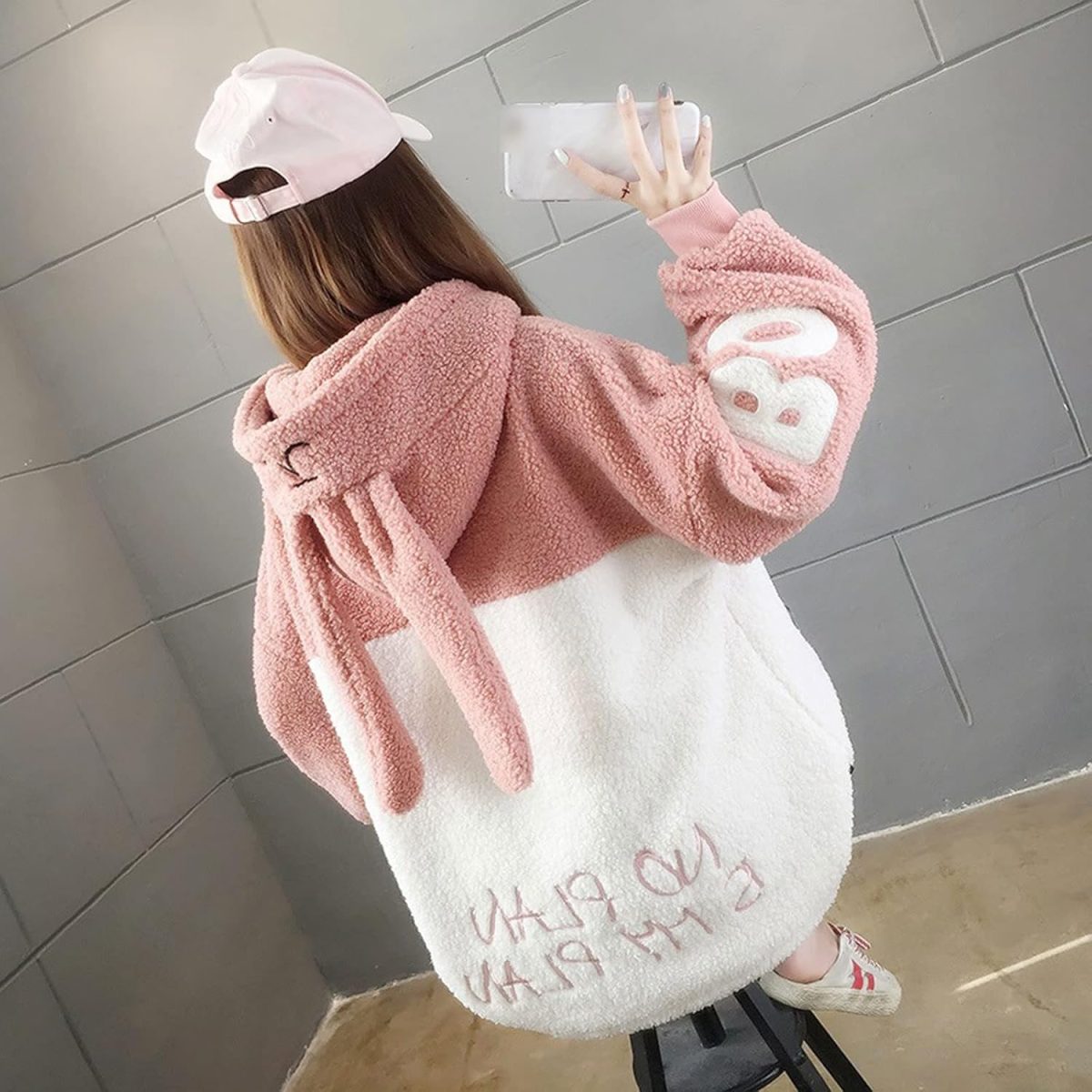 ⁦SKYWOK Women's Fleece Jackets Lady Hoodie Winter Casual Women Sweatshirt Embroidered Letters Stitching Color Zipper Pullover (Color : Pink, Size : XL)⁩ - الصورة ⁦4⁩