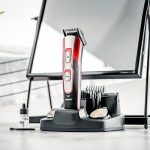 ⁦Geepas,GTR8724,11 In 1 Rechargeable Grooming Kit, Black And Blue⁩ - الصورة ⁦2⁩