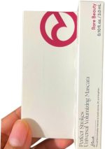 ⁦Rare Beauty by Selena Gomez Perfect Strokes Mascara, Trial Size⁩ - الصورة ⁦5⁩