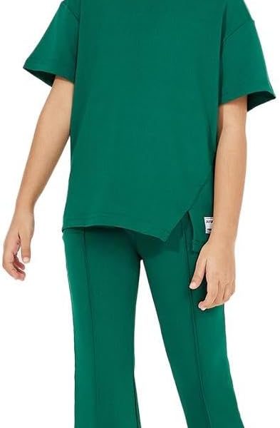STYLI Girls Oversized Drop Shoulder T-Shirt & Flared Leggings Set