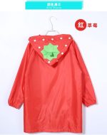 ⁦SYOSI Children's raincoats, Cartoon Kids Rain Jacket, Boys Girls Hooded Rain Poncho Outdoors Kids Transparent Raincoat Student Rain Suit Waterproof Durable Windbreaker - One Size - Red Strawberry⁩ - الصورة ⁦7⁩