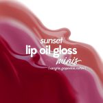 ⁦Ruby's Organics Lip Beauty Gift Kit- Lip Oil Glossy Minis Sunset, Moisturizing, Long Lasting, Non Sticky & Non Drying, Natural Lip Makeup, Paraben Free - Sangria, Grapevine and Toffee Shades⁩ - الصورة ⁦4⁩