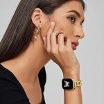⁦DELEE Gold Band Compatible with Apple Watch Bands for Women 40mm 38mm 41mm 42mm 44mm 45mm 46mm, Metal Chain Link Steel Replacement Accessories Bracelet for iWatch Bands Series 10 9 8 7 6 5 4 3 2 1 SE⁩ - الصورة ⁦5⁩