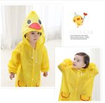 ⁦SYOSI Children's raincoats, Cartoon Kids Rain Jacket, Boys Girls Hooded Rain Poncho Outdoors Kids Transparent Raincoat Student Rain Suit Waterproof Durable Windbreaker, One Size⁩ - الصورة ⁦4⁩