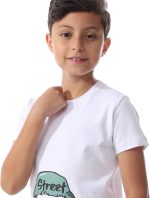 ⁦تي شيرت مطبوع سهل الارتداء بتصميم غربي للأولاد طراز 37S24B30308 من اندورا⁩ - الصورة ⁦4⁩