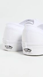 ⁦Vans Unisex Authentic(tm) Core Classics Trainers⁩ - الصورة ⁦4⁩