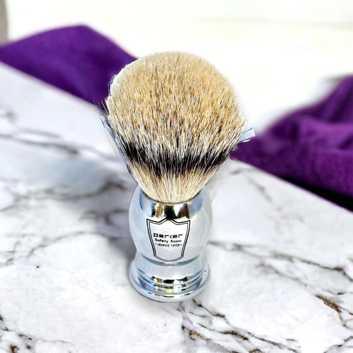 ⁦Parker Safety Razor 100% Silvertip Badger Bristle Shaving Brush (Chrome Handle) and Free Shaving Brush Stand⁩ - الصورة ⁦2⁩