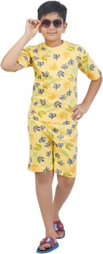 ⁦T2F Boys BYS-TSRT-SHRTS-01 DropShoulder Tshirt and Shorts Set (pack of 3)⁩ - الصورة ⁦3⁩