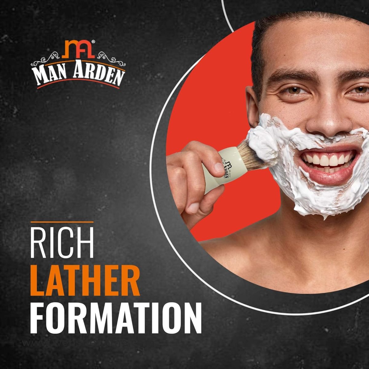 ⁦Man Arden Royal White Premium Shaving Brush With Ultra Soft & Absorbent Bristles & Long Handle | Cruelty Free | For A Smooth Shave⁩ - الصورة ⁦3⁩