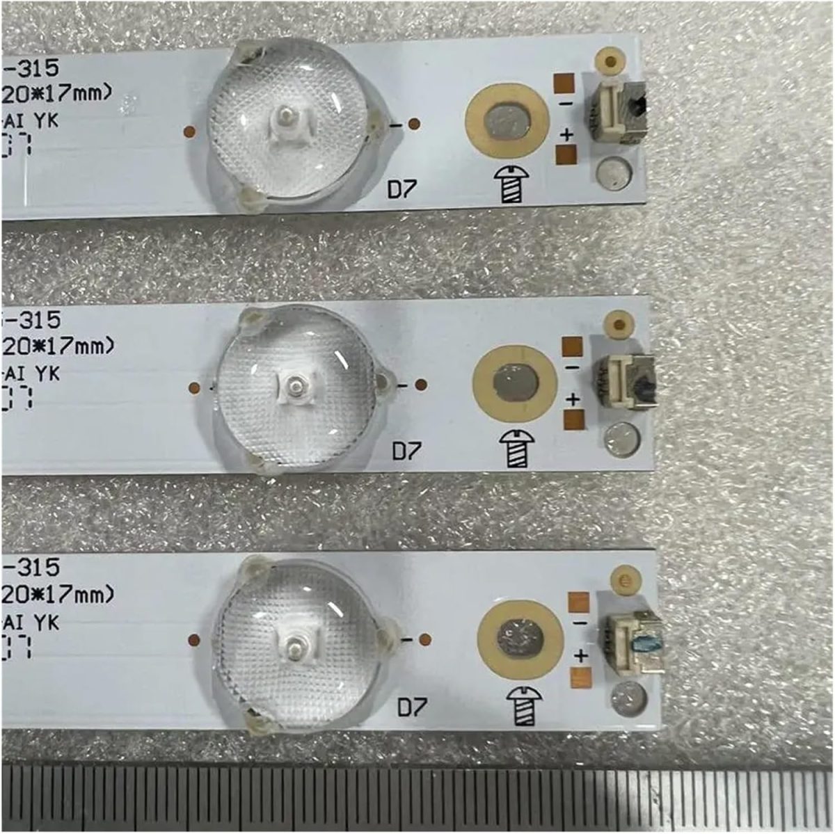 ⁦TILLOJJ LED Backlight Strip for L/G 32LJ590U-ZA 32LH500B For So/n.y for K.DL-32R330D 32PHS5301 32PFS5501 32LH500D 32PHT4131/12 01P26 01N18 01N19 (Color : 15pcs For 5 TV)⁩ - الصورة ⁦6⁩
