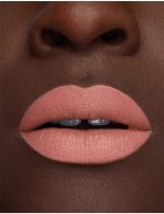 ⁦HUDABEAUTY Power Bullet Matte Lipstick - Prom Night⁩ - الصورة ⁦5⁩