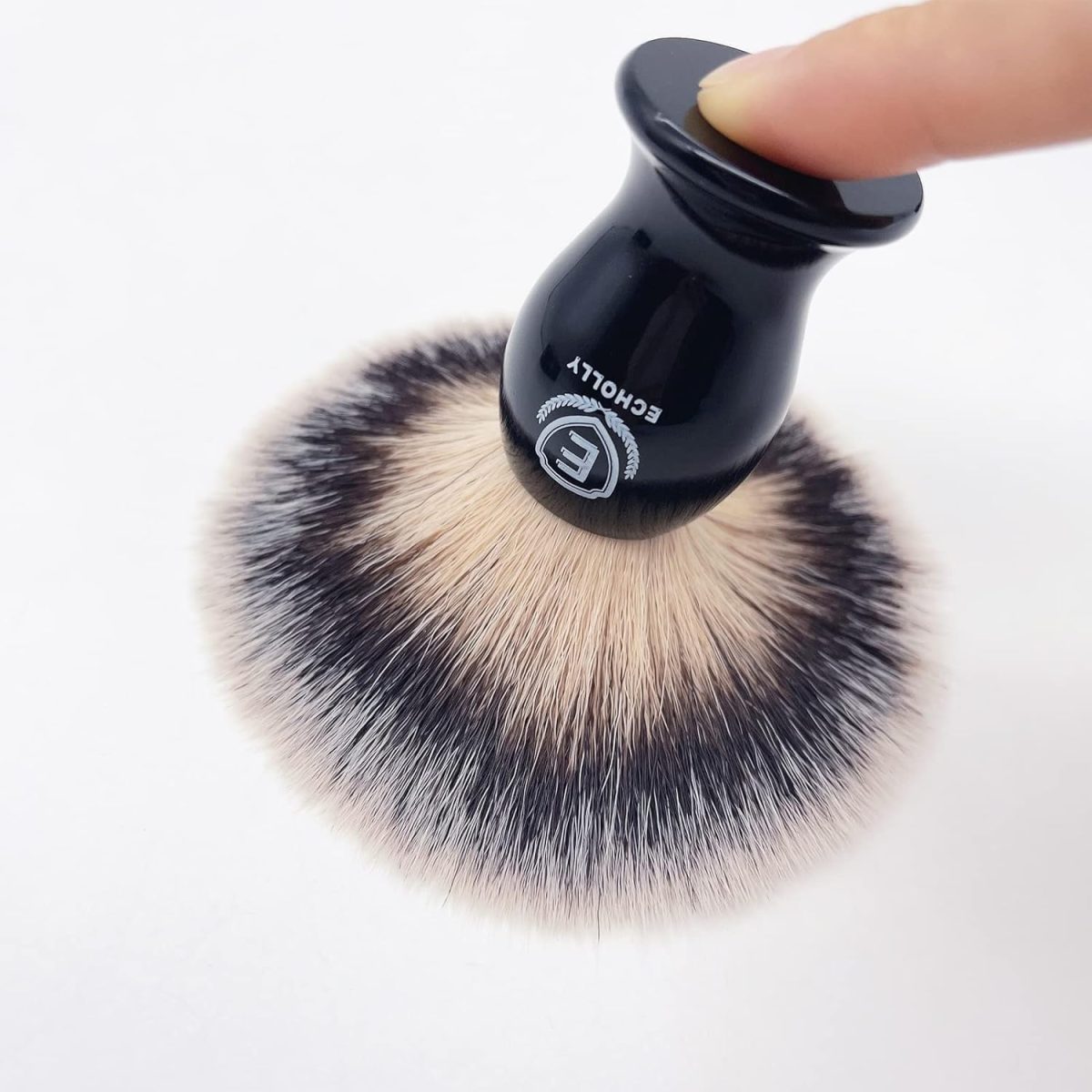 ⁦Echolly Luxury Shave Brush for Home or Travel - High end Synthetic Hair Shaving Brush -Fine Acrylic Handle,Engineered for the Best Shave of Your Life for Safety Razor, Best Present for Men⁩ - الصورة ⁦9⁩