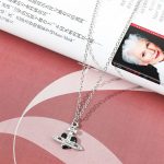 ⁦WDLYAN Punk Heart Saturn Necklace - 5 Colors Available Fashion Baroque Rhinestone Love Heart Saturn Planet Pendant Necklace Jewelry⁩ - الصورة ⁦6⁩