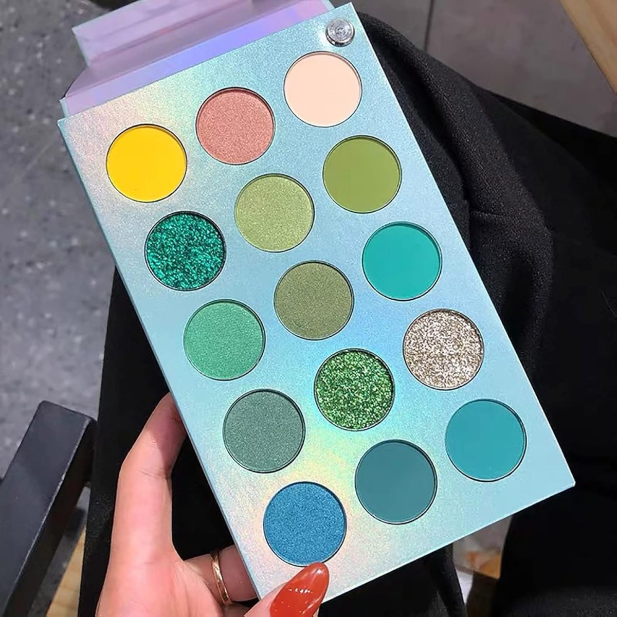 ⁦60 Colors Eye Makeup Palettes, 4 In 1 Color Board Matte And Shimmer Highly Pigmented Eye Makeup Palettes,Eyeshadow, RotationEyes Shadow⁩ - الصورة ⁦7⁩
