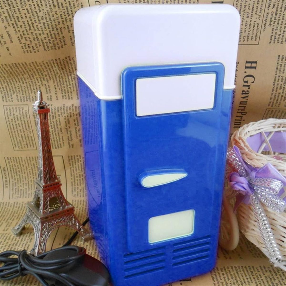 ⁦DDCVFREE Mini fridge Energy saving and environmental protection car portable mini beverage cooler⁩ - الصورة ⁦5⁩