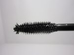 ⁦Benefit Cosmetics They're Real! Mascara Full Size,Black, 0.3 Oz⁩ - الصورة ⁦3⁩
