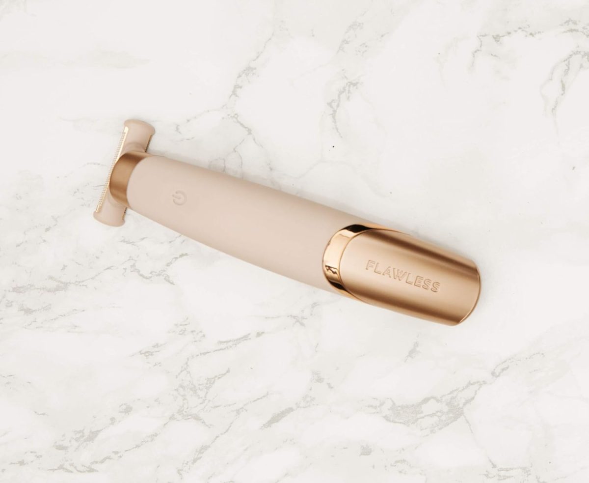 ⁦Finishing Touch Flawless Nu Razor Portable Cordless Rechargeable Electric Razor⁩ - الصورة ⁦9⁩