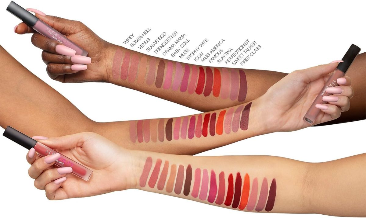 ⁦Huda Beauty Liquid Matte Ultra-Comfort Transfer-Proof Lipstick (4.2ml, Perfectionist)⁩ - الصورة ⁦3⁩