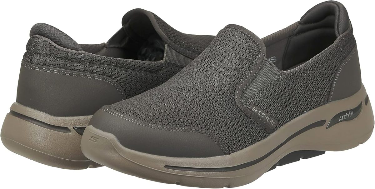 ⁦Skechers GO-WALK ARCH FIT mens Walking Shoe⁩ - الصورة ⁦2⁩