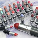 ⁦BY ALEGORY Premium Beauty Organization Acrylic Lipstick Organizer & Beauty Container 24 Space Storage (Clear)⁩ - الصورة ⁦4⁩